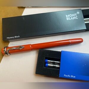Montblanc Heritage Special Edition Rouge Et Noir Coral Rollerball Pen